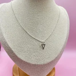Choker Prata Triângulo