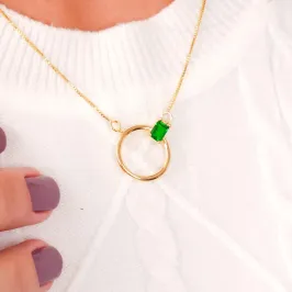 Colar Círculo e Pedra Verde