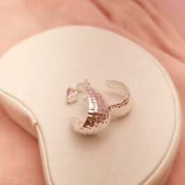 Argola Orgânica em Jota em Banho de Prata