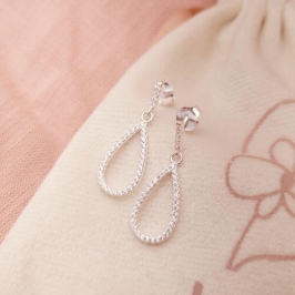 Brinco Prata 925 Oval com Zircônia