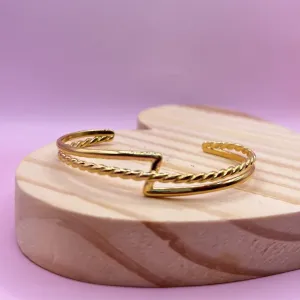 Bracelete Trançado com Detalhe