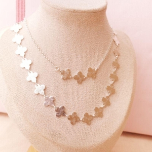 Colar Trio de VanCleef Banhado a Prata