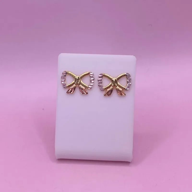 Brinco Laço Diamantado