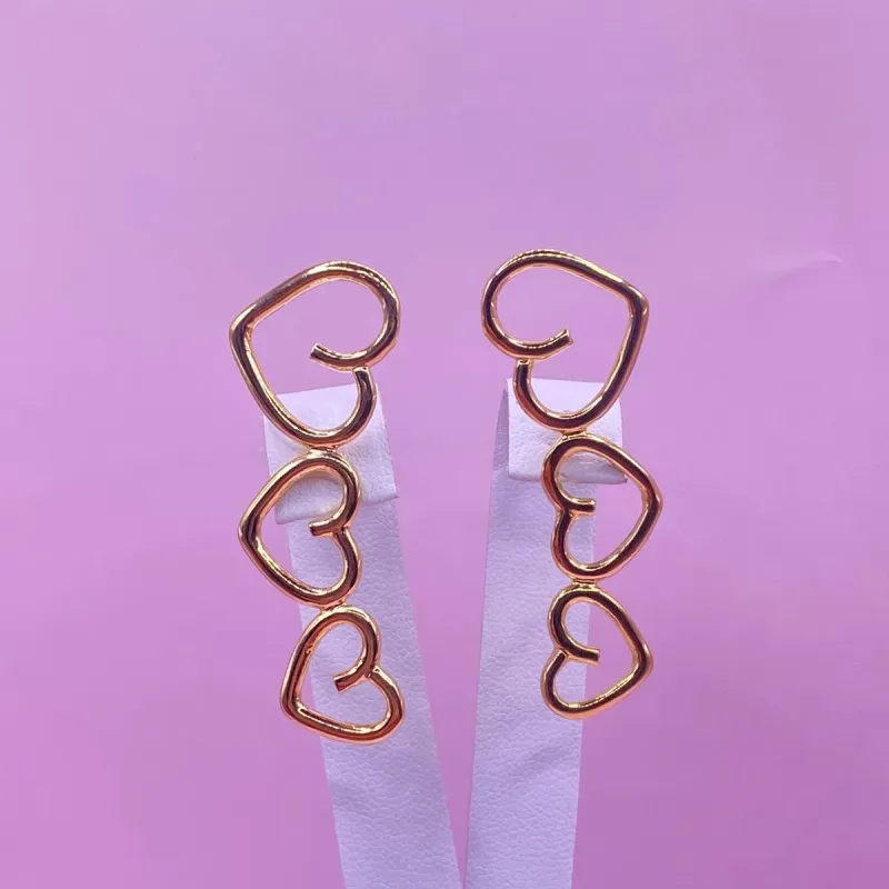 Brinco Três Corações