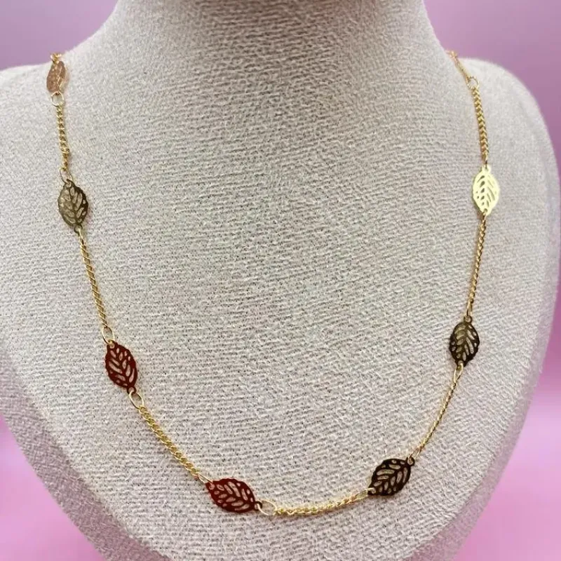 Colar Folhas 60cm