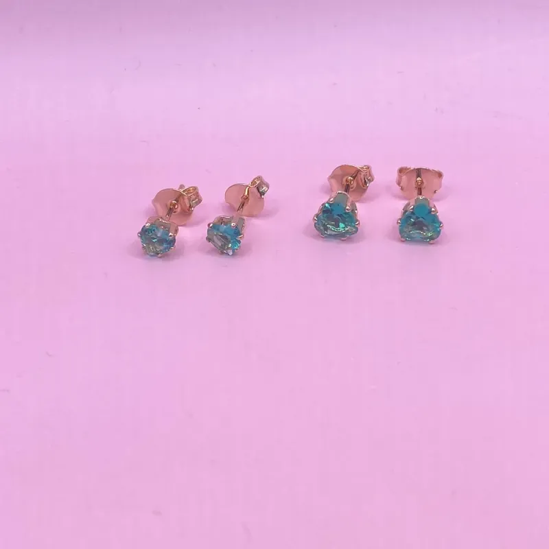 Duo Brinco Coração Zircônia Verde