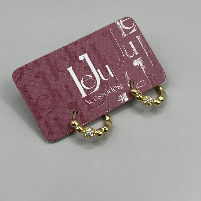 Brinco Click Bolinhas