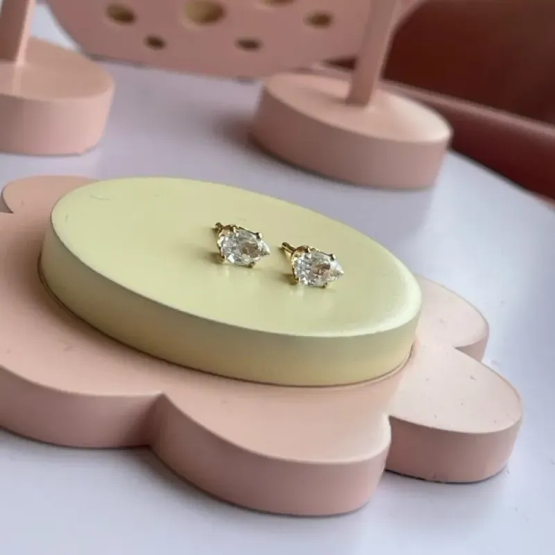 Brinco Baby Gota 4mm