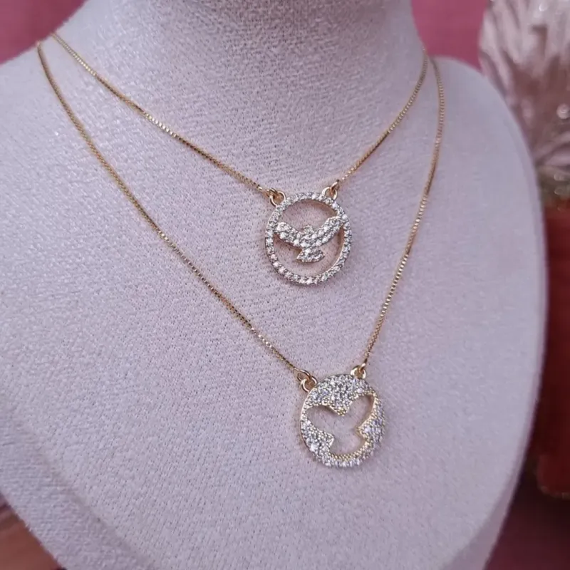 Escapulário Cravejado Espírito Santo