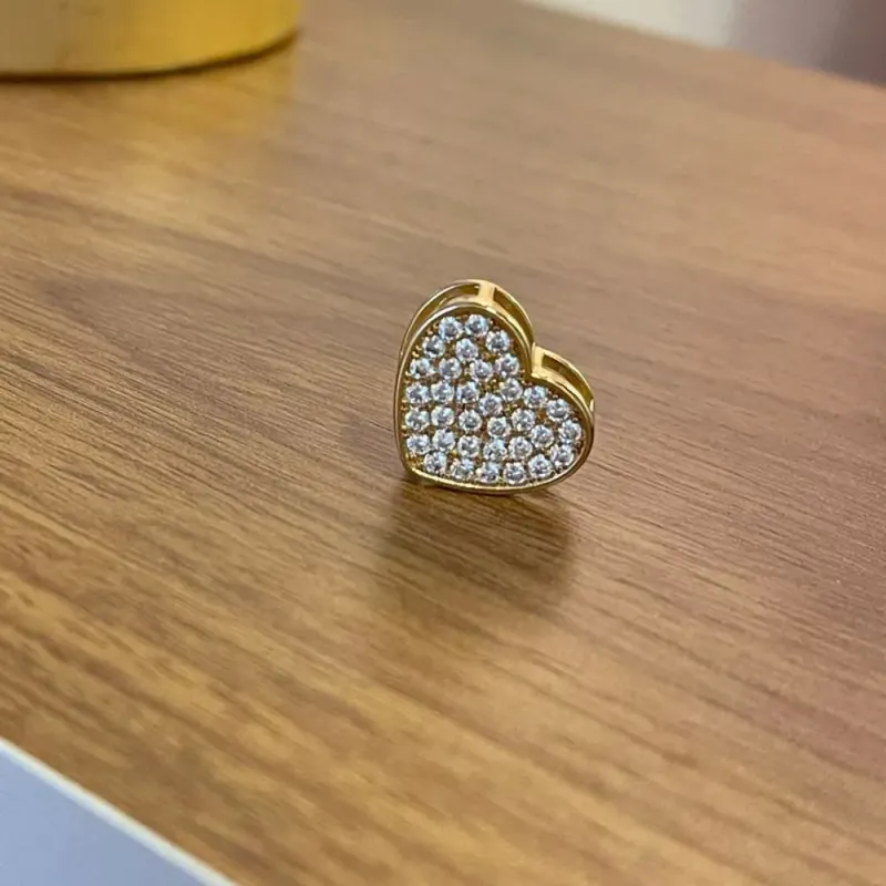 Pigente Coração Cravejado Grande