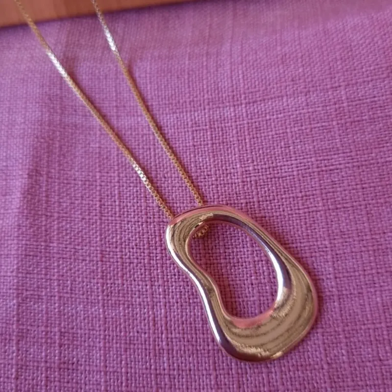 Colar Orgânico Pequeno