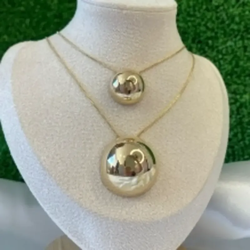 Colar Meia Bola Curto