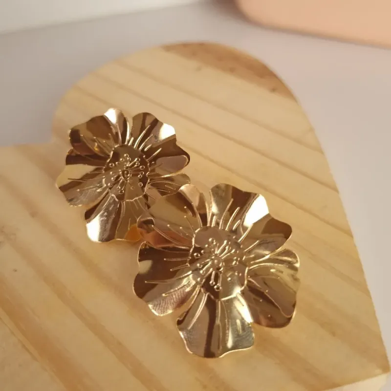 Brinco Flor Amor Perfeito