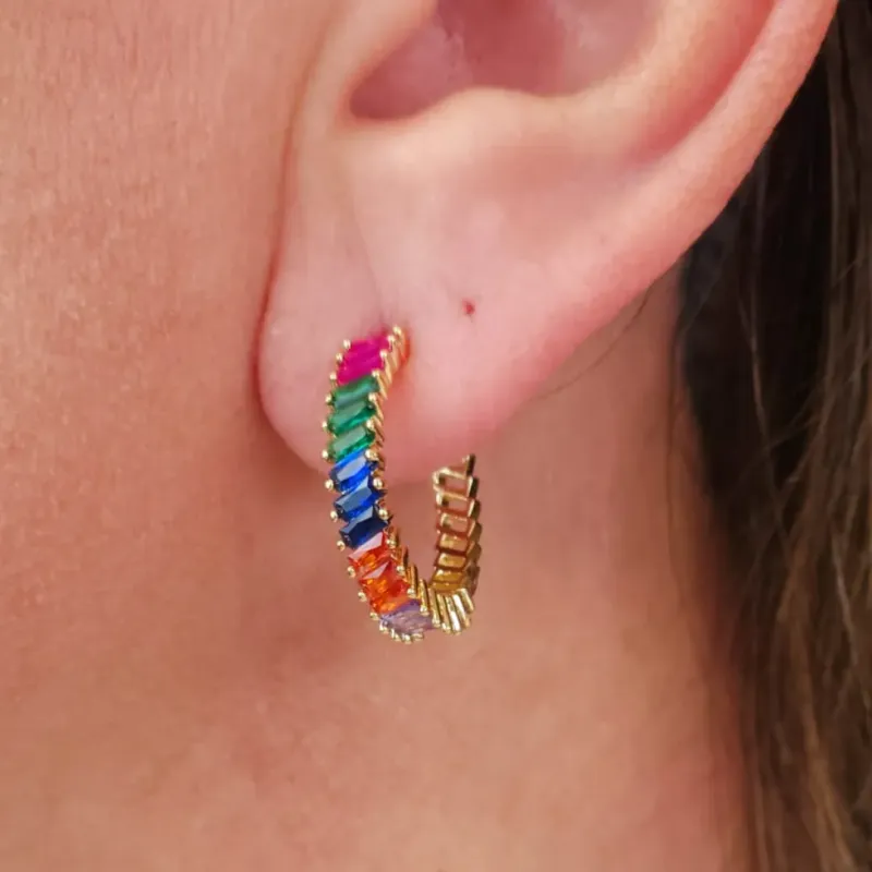 Brinco Argola Zircônias Coloridas