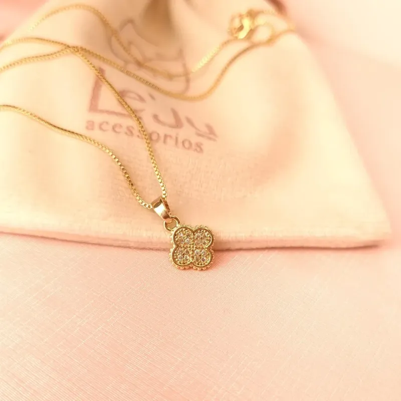 Choker Van Cleef Cravejada