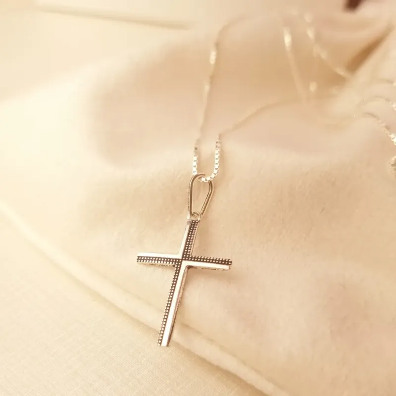 Cordão Prata Masculino Cruz Evelhecida