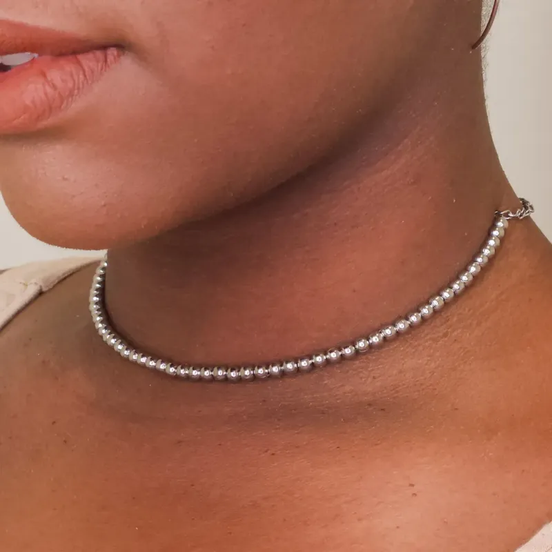 Choker Steel Rigida Bolinhas