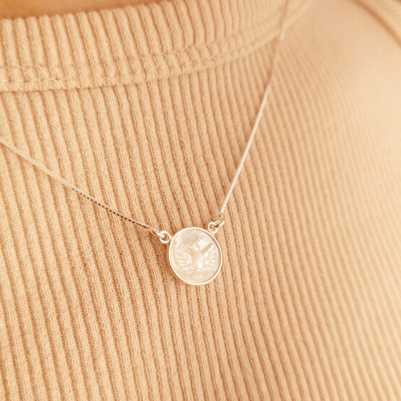 Colar Prata Madrepérola Espírito Santo