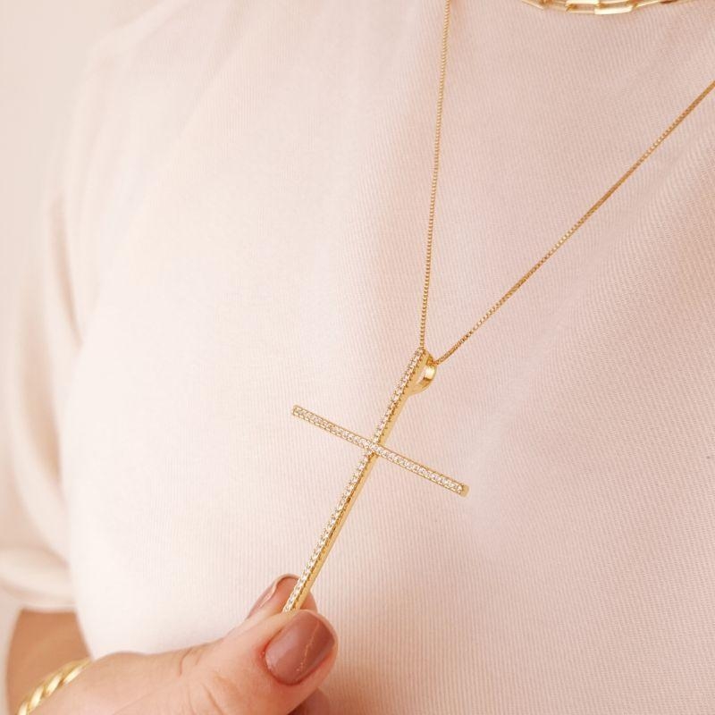 Colar Crucifixo Cravejado Grande
