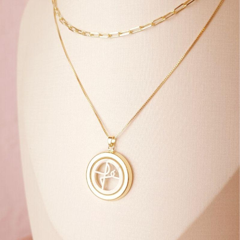 Colar Fé em Madrepérola