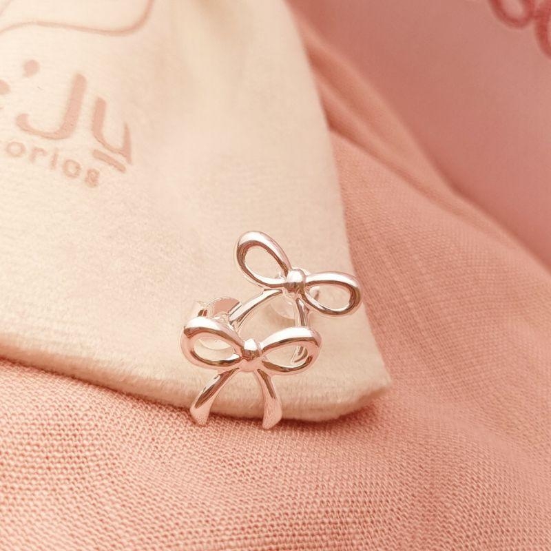 Brinco Lacinho em Banho de Prata