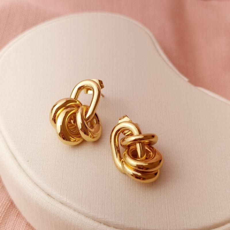 Brinco Inox Dourado em Elos