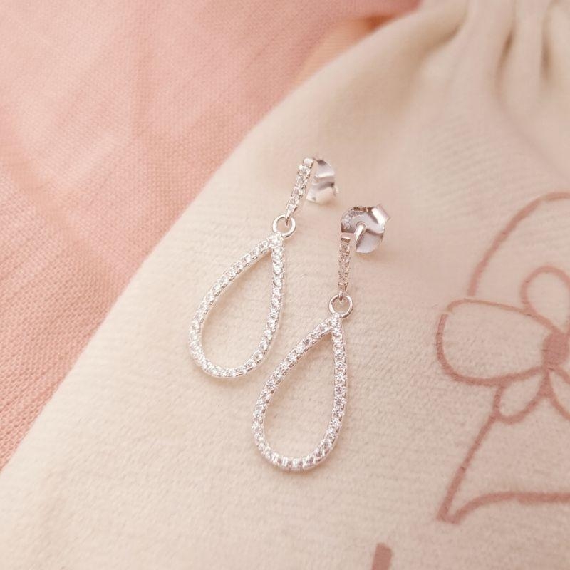 Brinco Prata 925 Oval com Zircônia