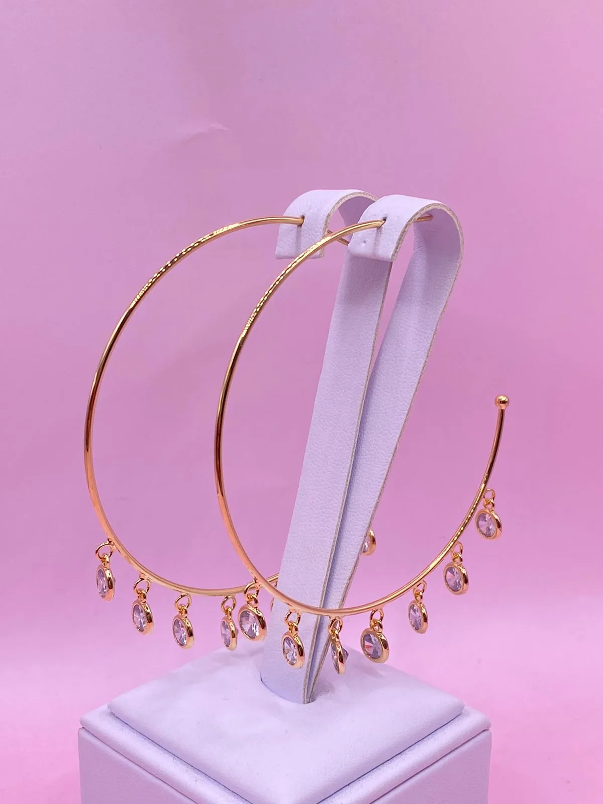 Argola Gota e Zircônias Penduradas