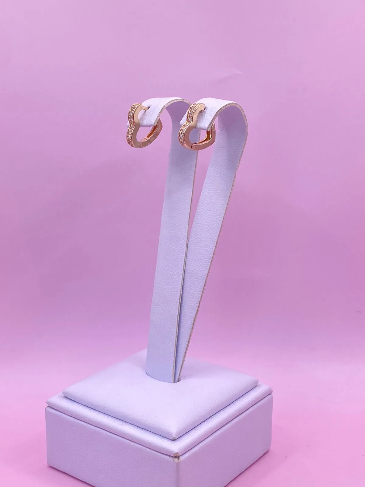 Brinco Argola Cravejado Coração