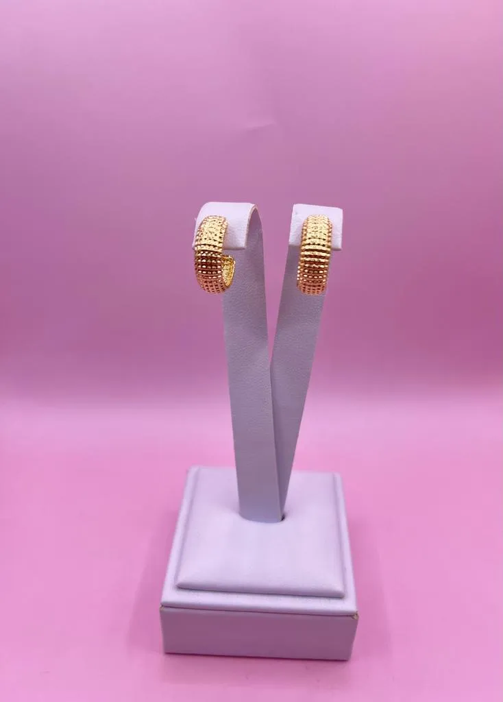 Brinco Argola Furadinho Pequeno