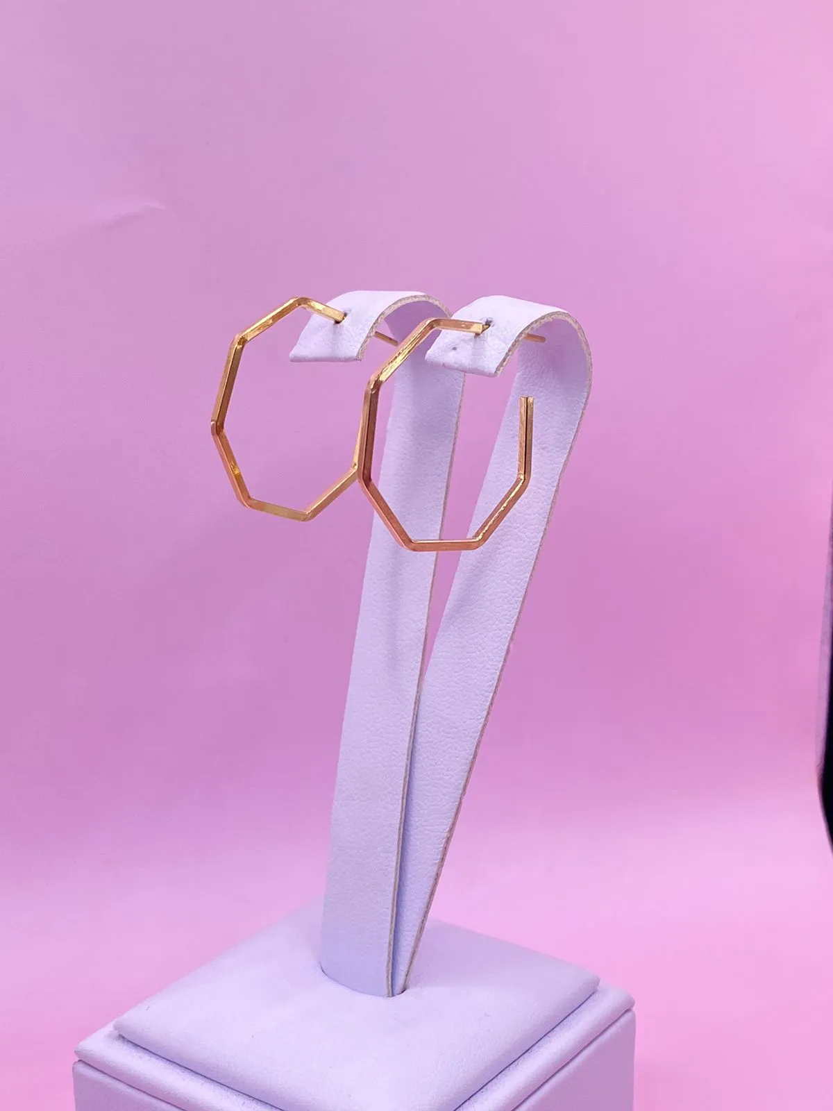 Brinco Argola Octagonal P