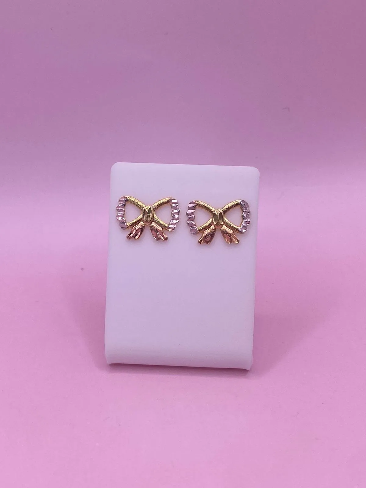 Brinco Laço Diamantado