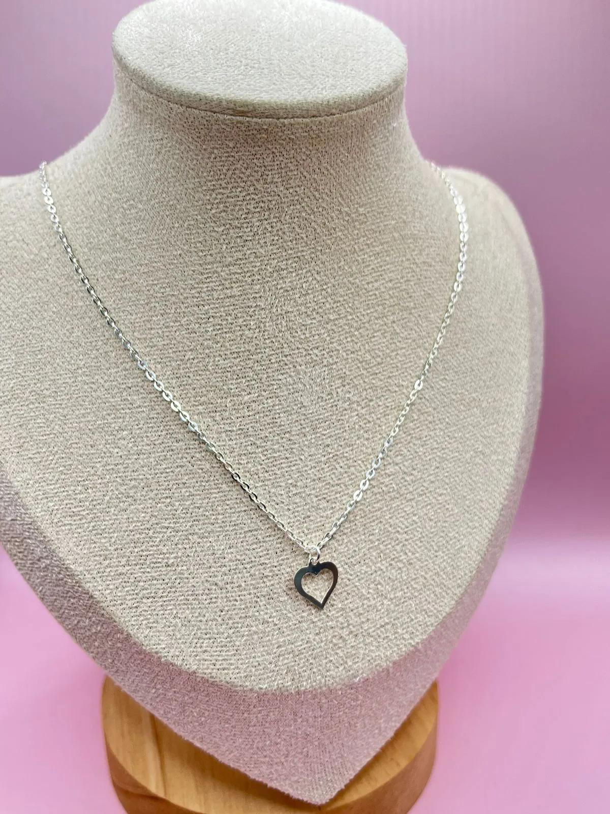 Choker Prata Coração Vazado