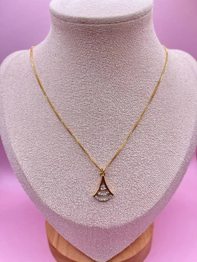 Colar Leque com Zircônias