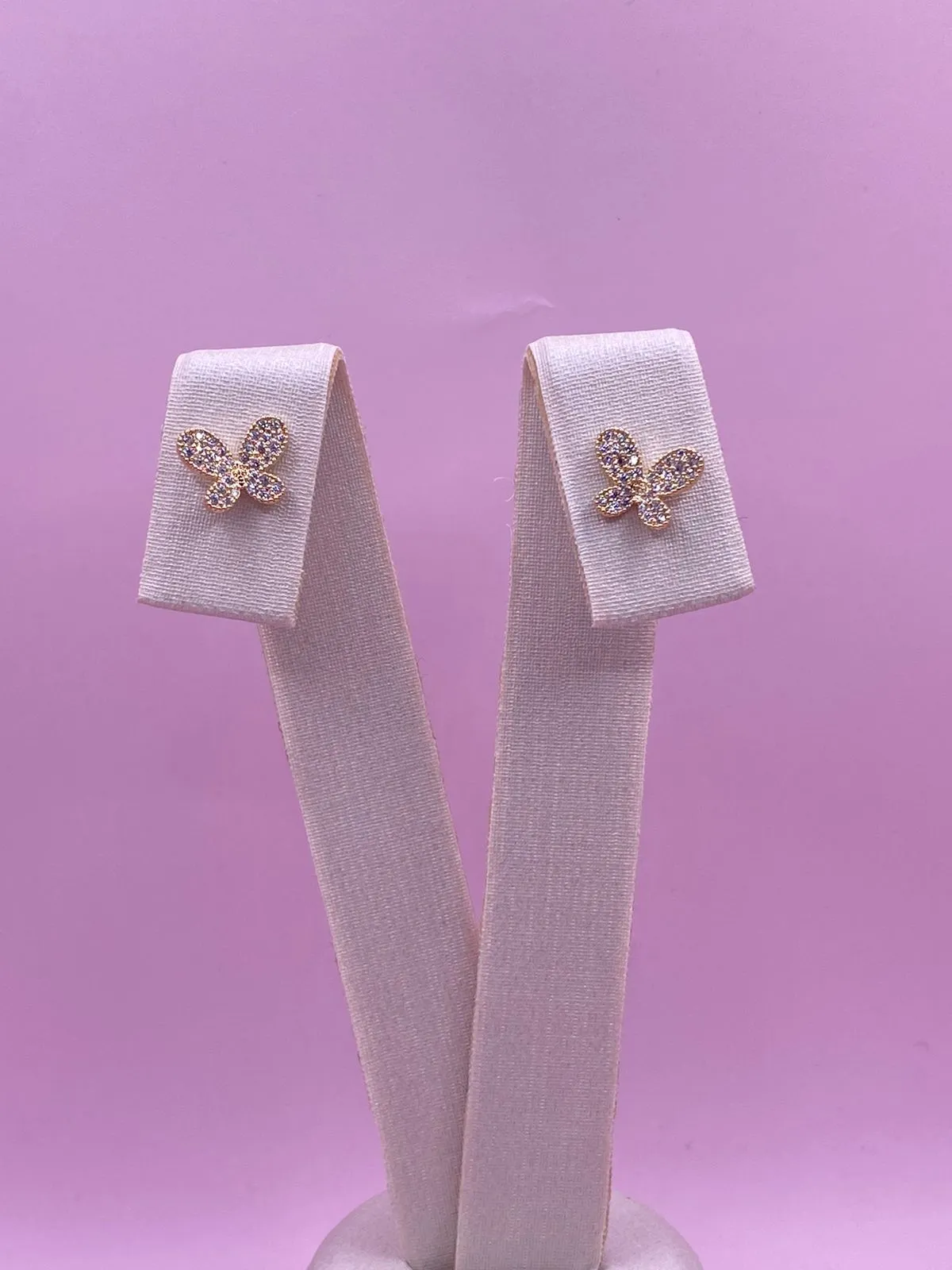 Brinco Borboleta Cravejada Pequena