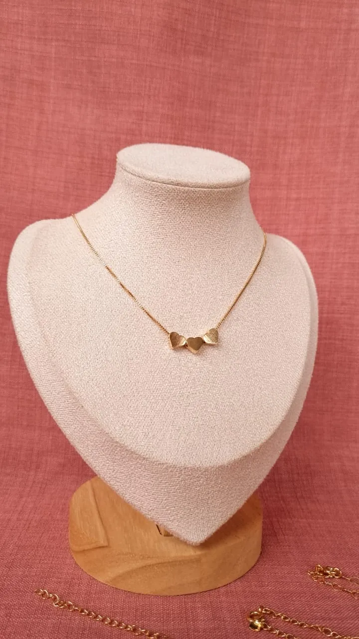 Colar Três Corações