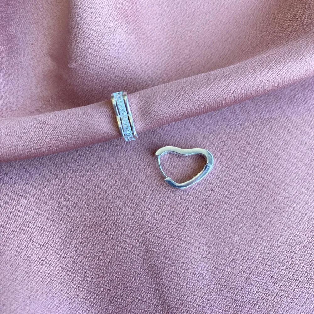 Argola Prata Coração Cravejado