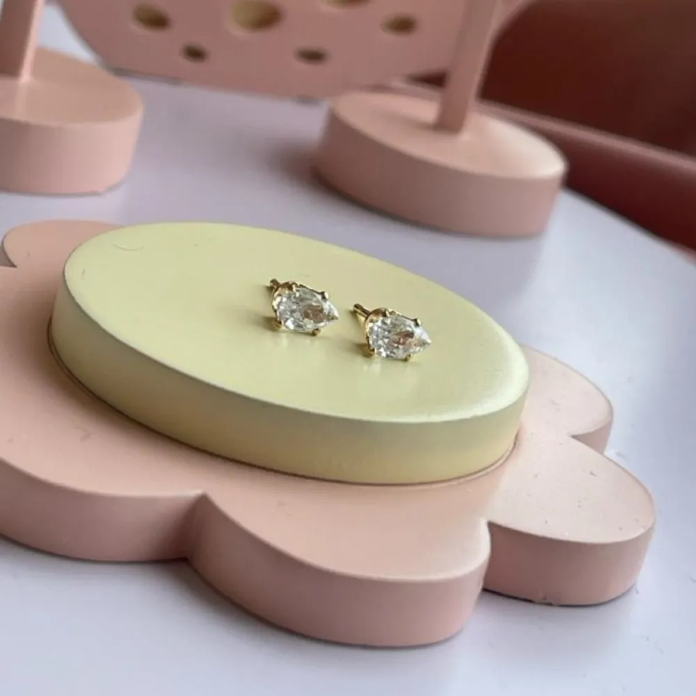 Brinco Baby Gota 4mm