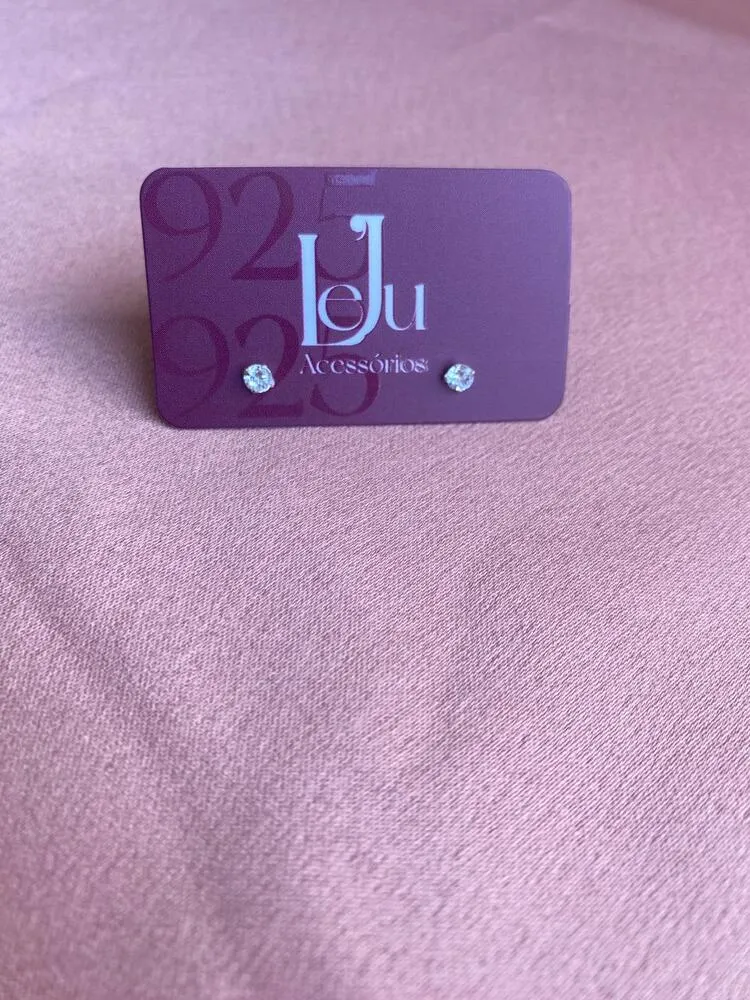 Brinco Prata Ponto de Luz 3mm