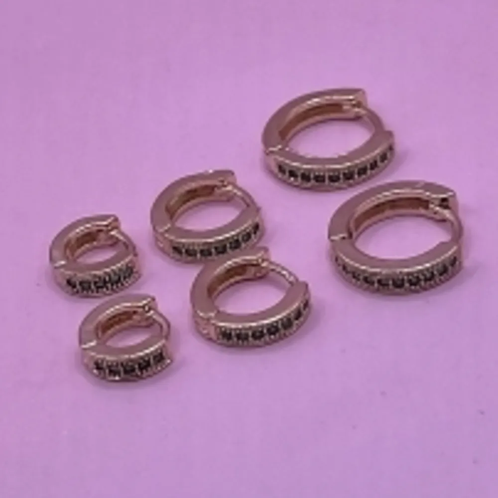 Brinco Trio Cravejado Colorido