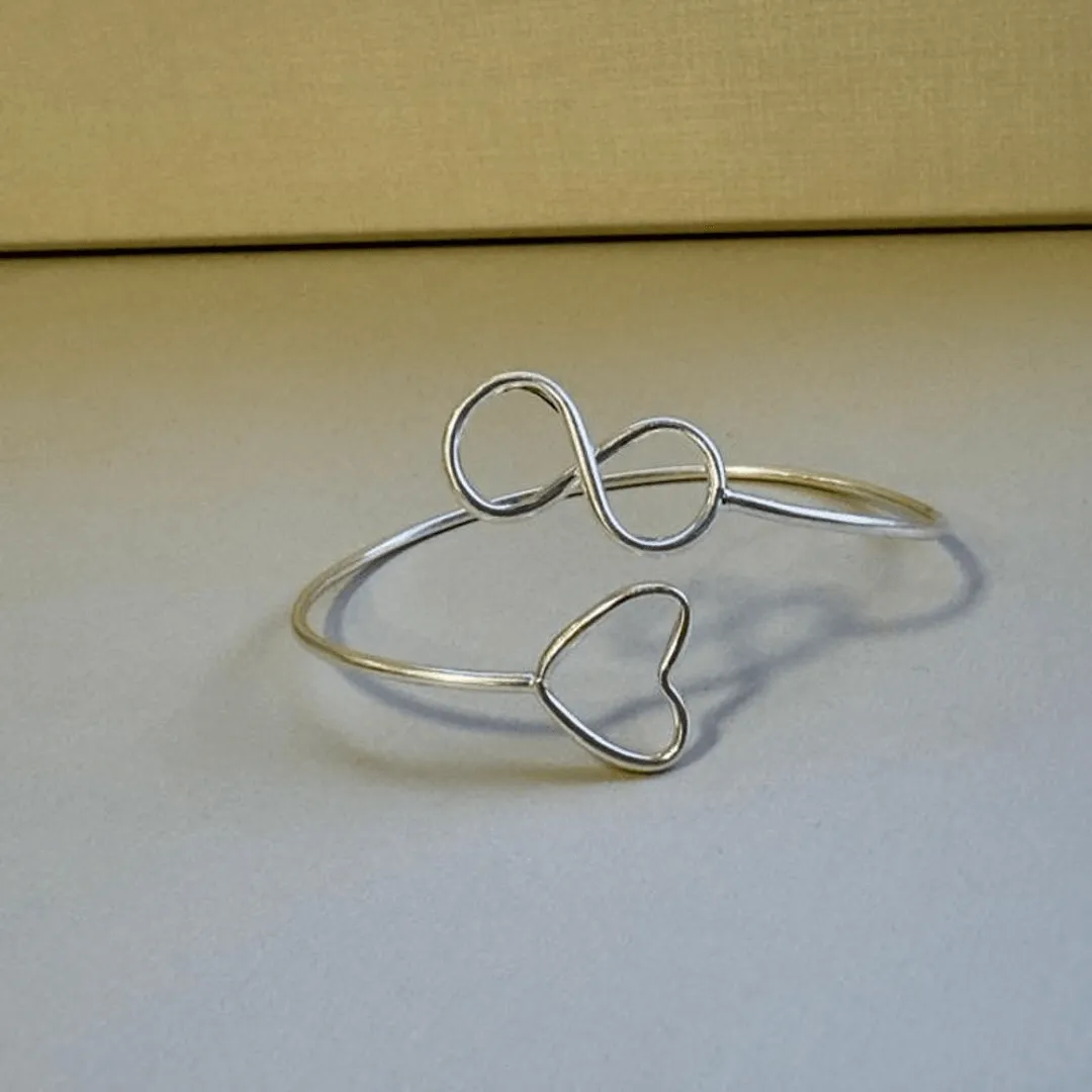 Bracelete Coração Infinito