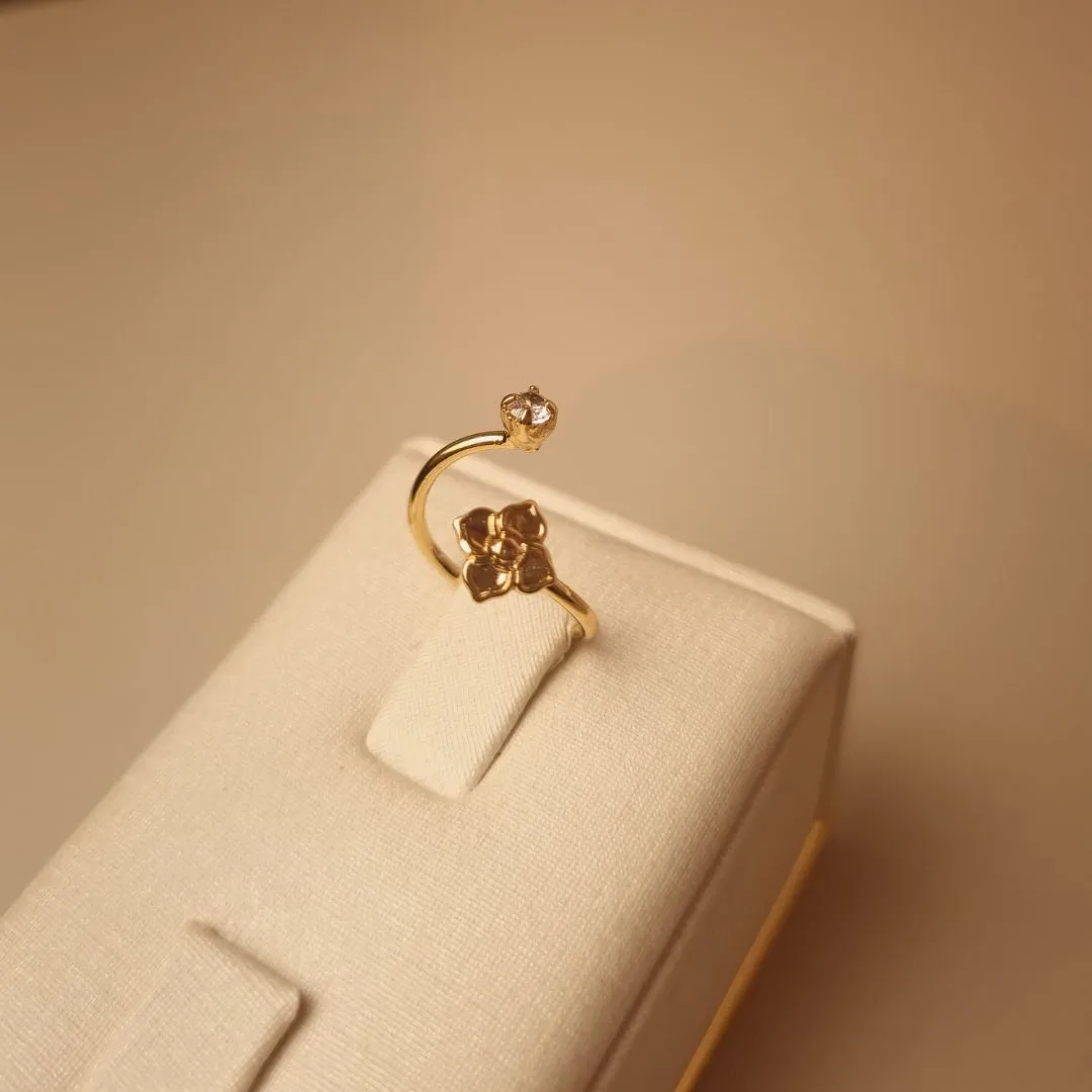 Anel Falange Flor com Ponto de Luz