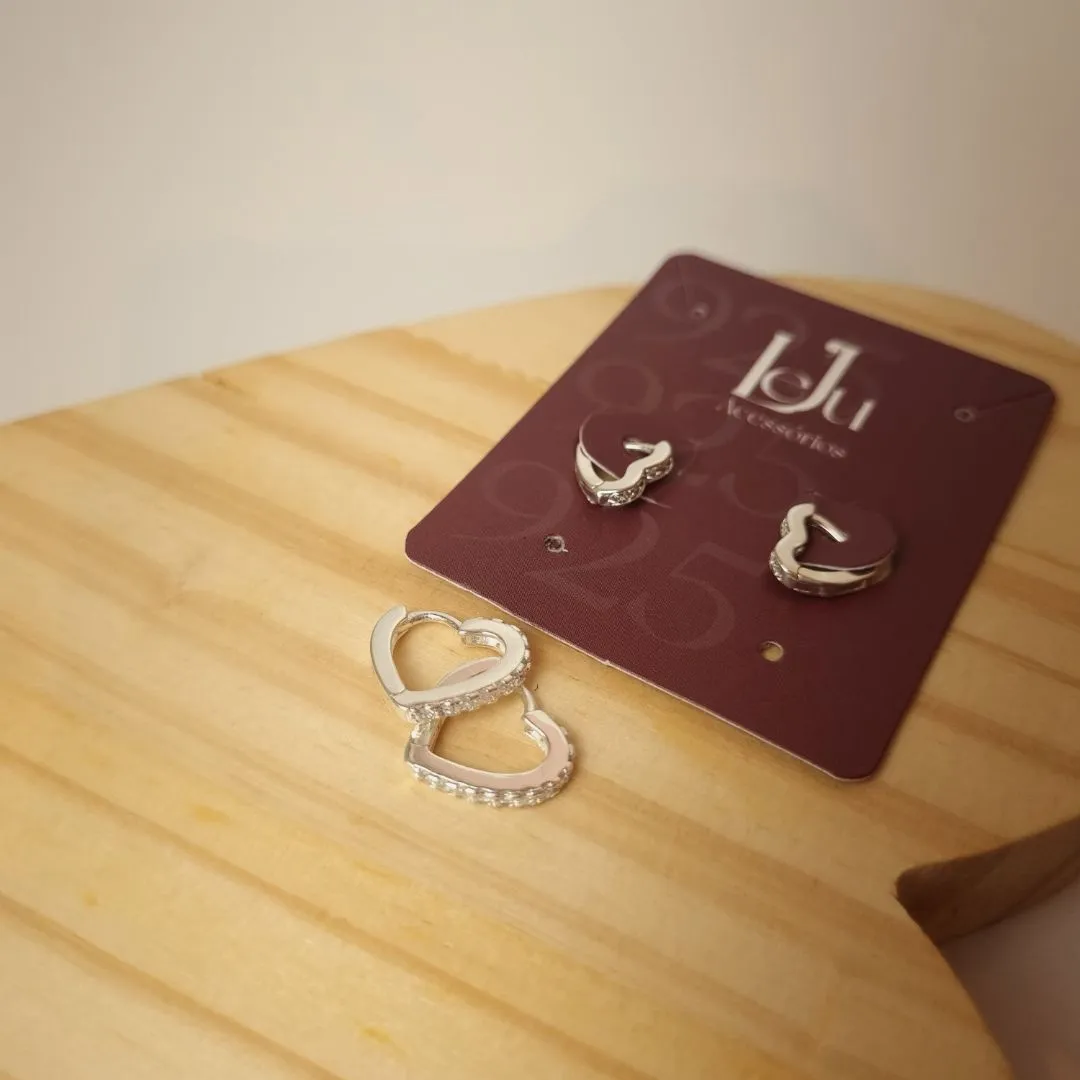 Brinco duo coração cravejado