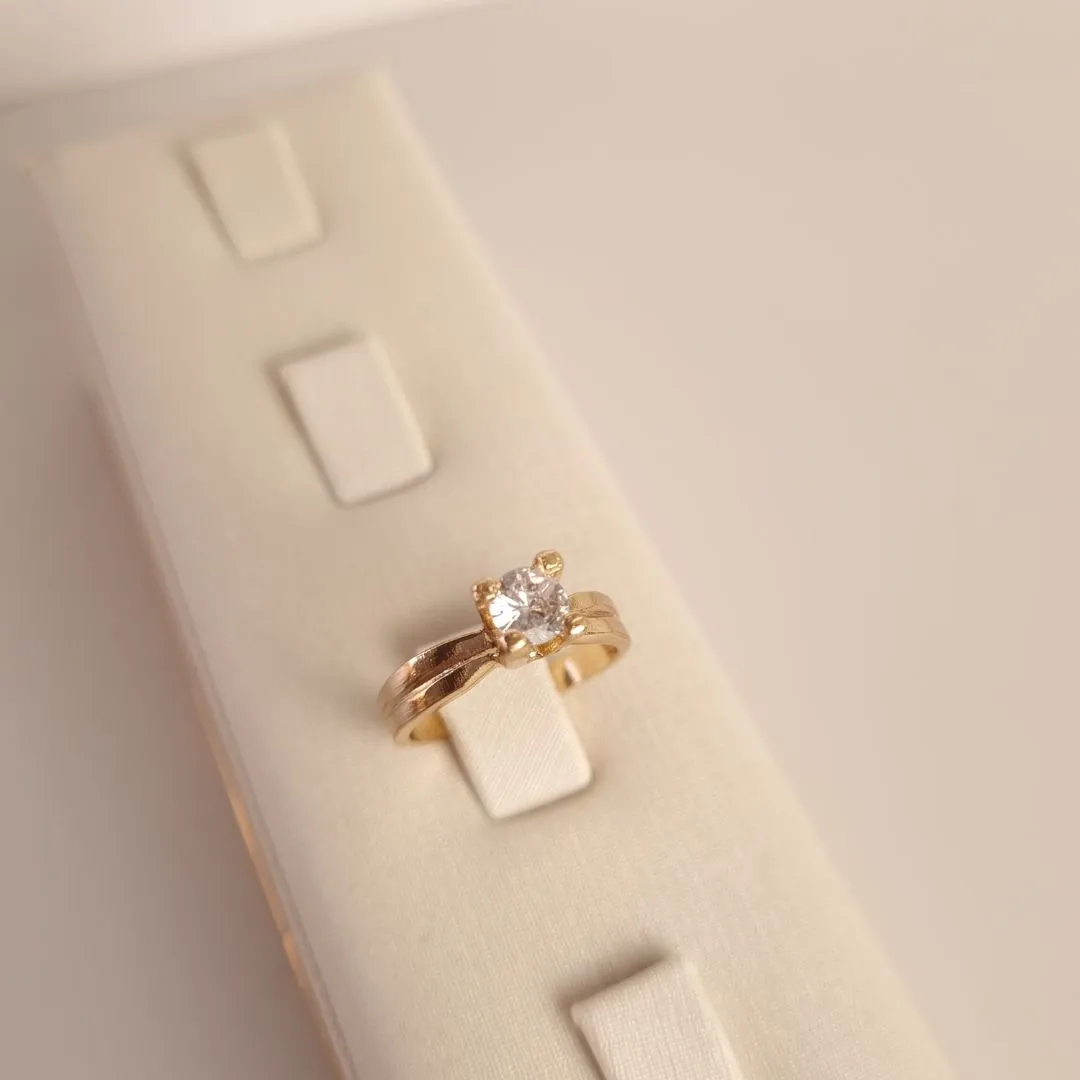 Anel Solitários Quatro Garras