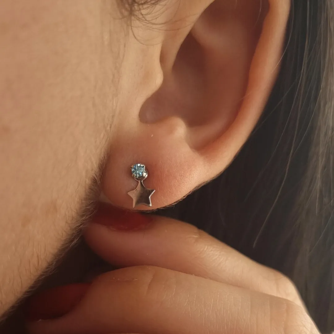 Brinco Inox Estrela com Pedra