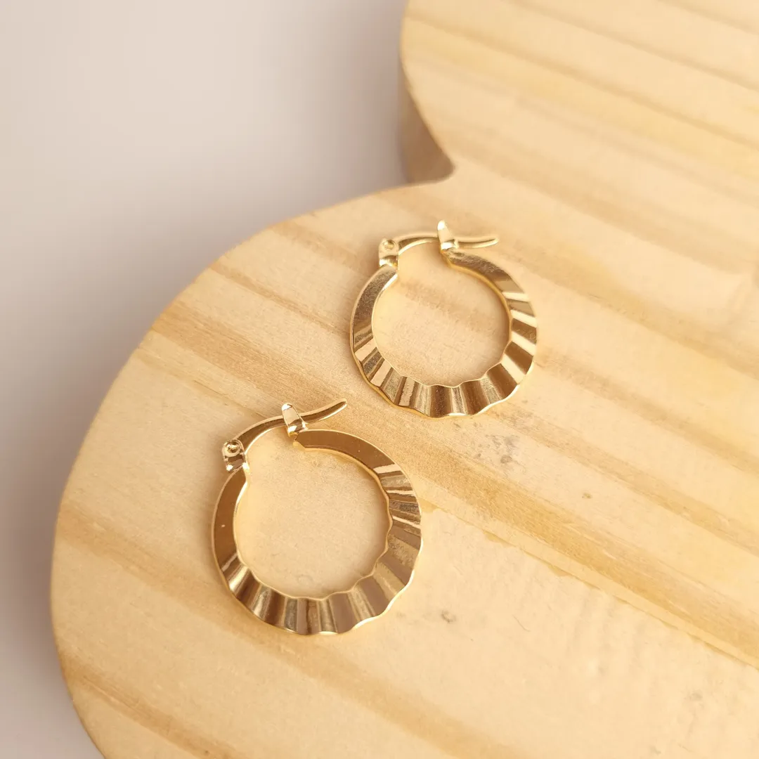 Brinco Argola Tranqueta Detalhes