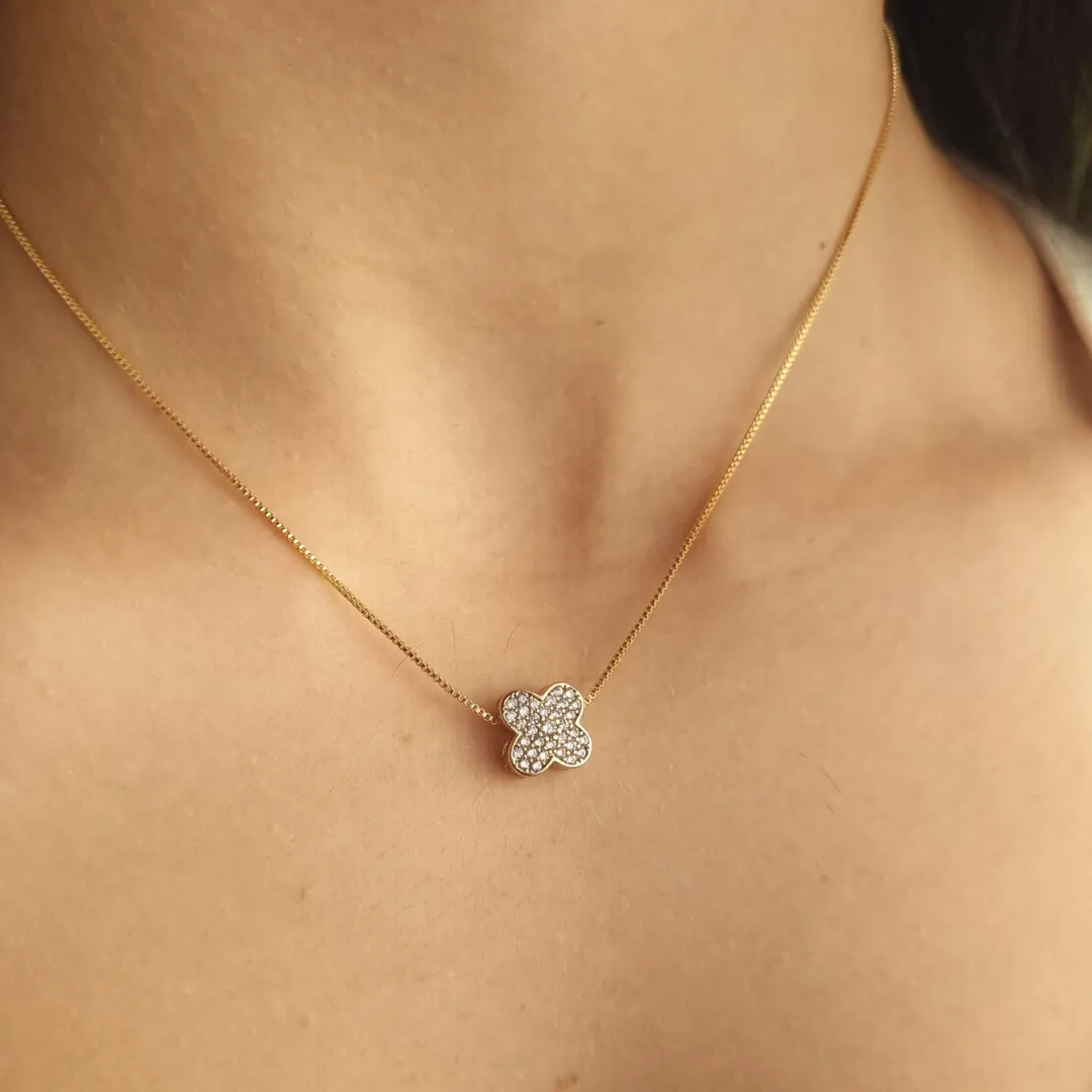 Choker Van Cleef Cravejado