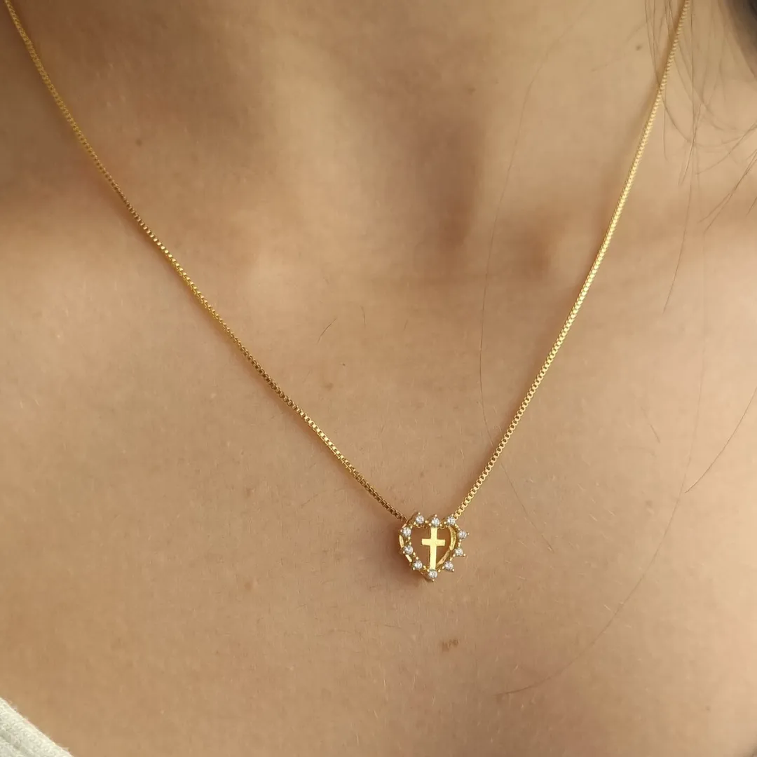 Colar Cruz Coração