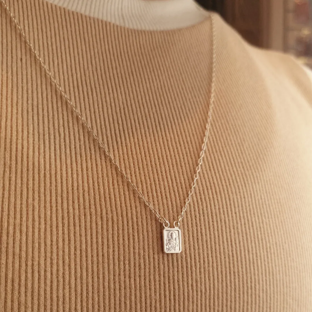 Escapulário Prata Corrente Elo Cadeadinho