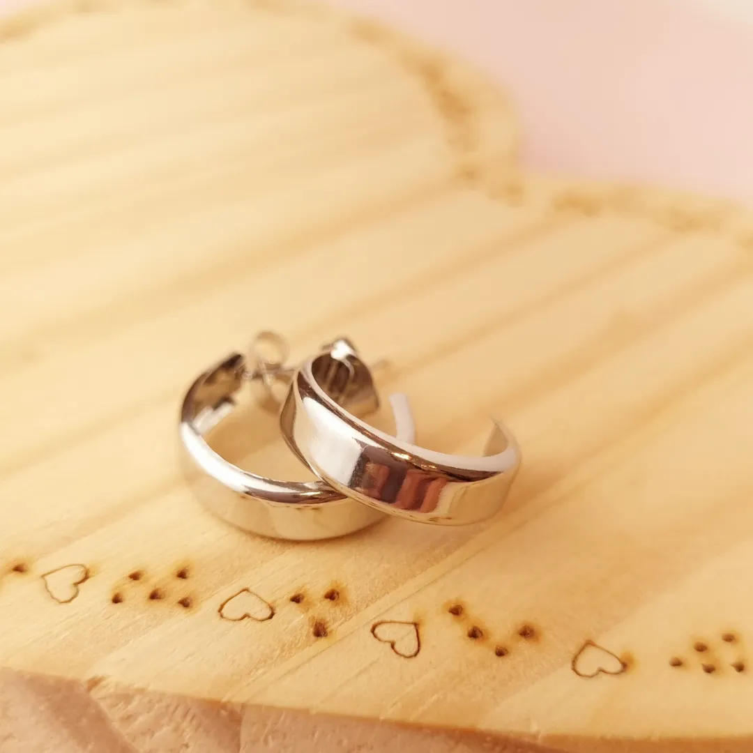 Brinco Steel Argola Pequena Larga